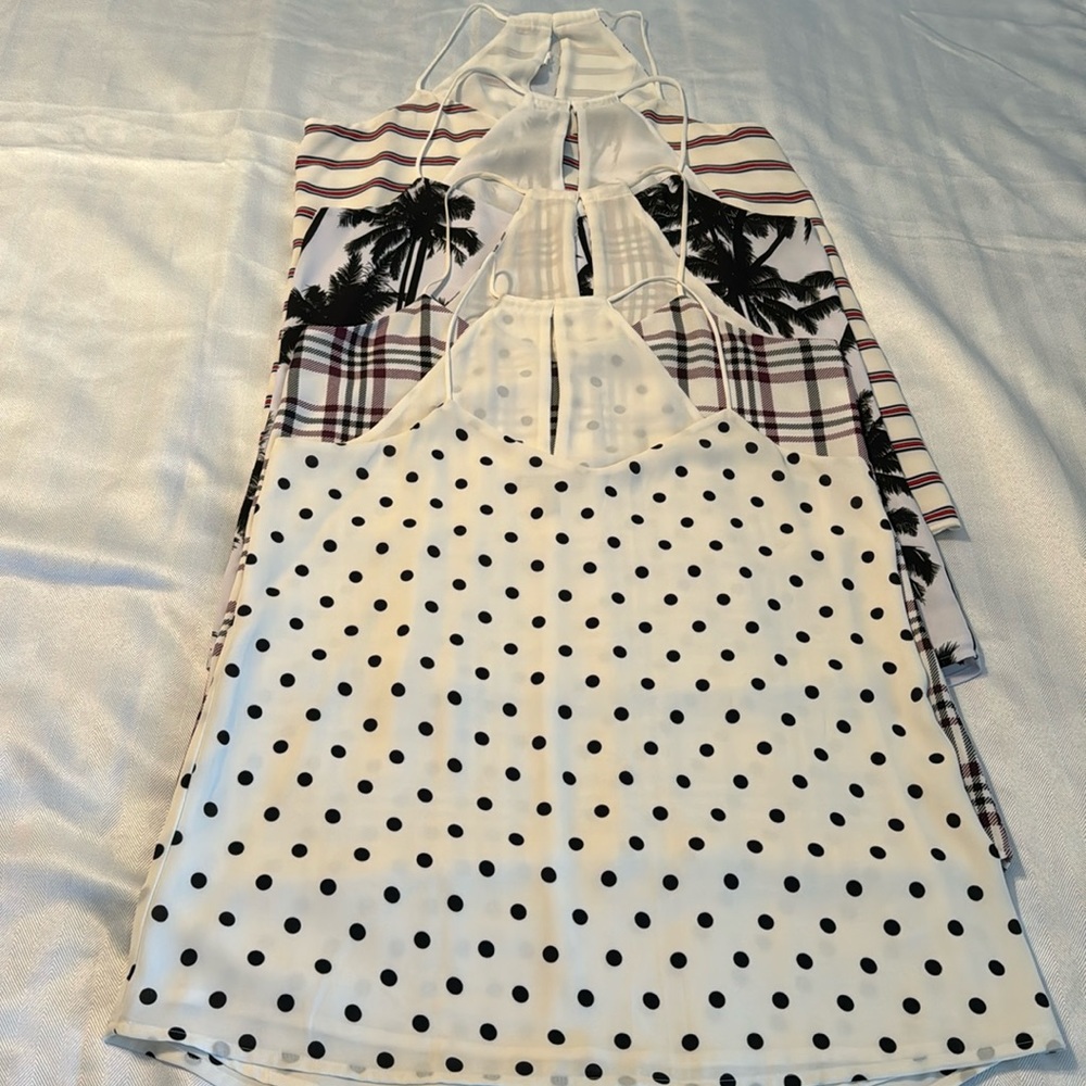 Bundle Express V-Neck Downtown Cami
